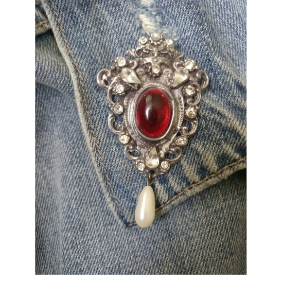 🇨🇦 Vintage art deco style pewter brooch - Picture 5 of 5